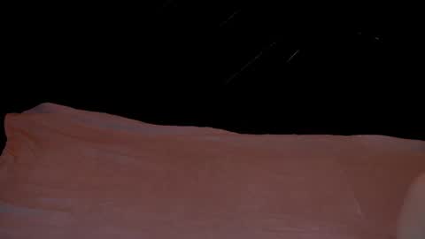 danielareign online show from February 1, 6:45 am