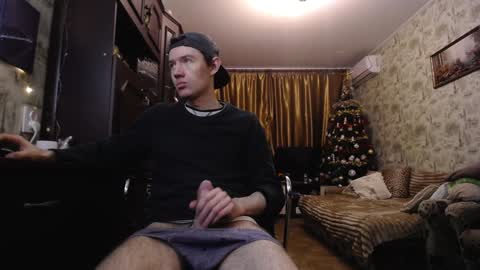 Snapshot of danielgraysoon chatting on February 1, 11:43 am Daniel Grayson online show from February 1, 11:43 am