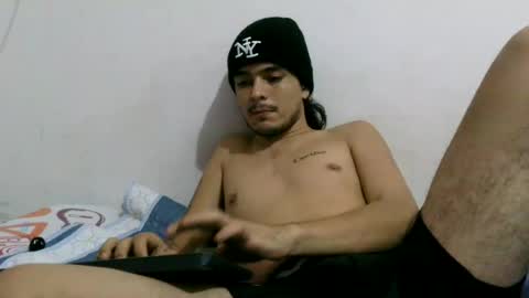 Snapshot of danielhot17 chatting on July 9, 4:16 am DANIEL online show from July 9, 4:16 am