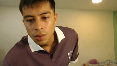 Snapshot of danielitopapii chatting on May 15, 2:57 pm danielitopapii online show from May 15, 2:57 pm