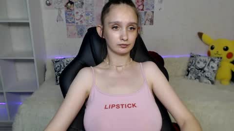 Snapshot of daniella_martin chatting on July 2, 3:23 am Daniella Martin online show from July 2, 3:23 am