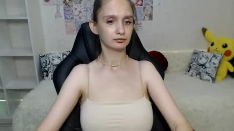 Snapshot of daniella_martin chatting on July 3, 11:33 pm Daniella Martin online show from July 3, 11:33 pm
