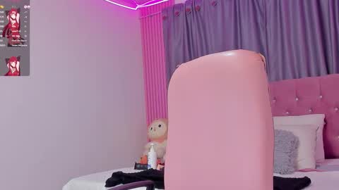 Danielle online show from September 12, 7:08 am