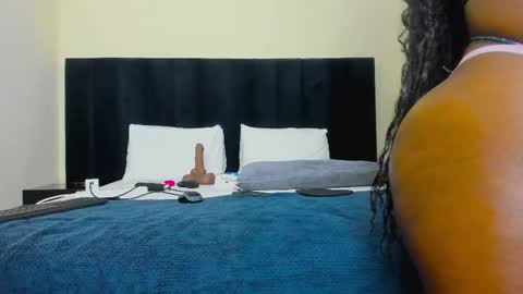 danielle_rock online show from March 1, 8:55 pm