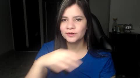 Snapshot of daniellerain chatting on February 11, 10:20 am daniellerain online show from February 11, 10:20 am