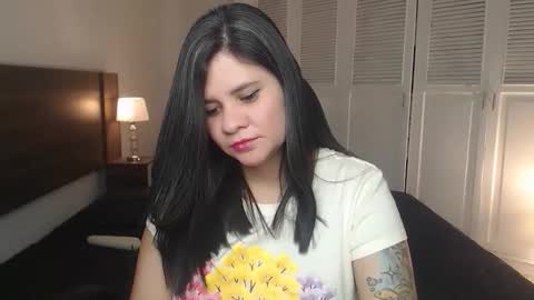 Snapshot of daniellerain chatting on March 18, 12:58 am daniellerain online show from March 18, 12:58 am