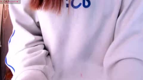 Snapshot of daniellerose_ chatting on April 28, 10:37 pm Danielle Rose online show from April 28, 10:37 pm