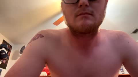 Snapshot of danielp_mod_cb chatting on January 27, 11:00 pm Daniel y. online show from January 27, 11:00 pm