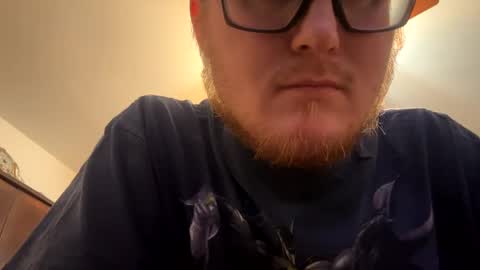 Snapshot of danielp_mod_cb chatting on January 28, 10:12 pm Daniel y. online show from January 28, 10:12 pm