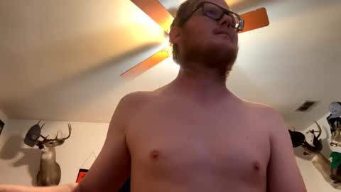 Snapshot of danielp_mod_cb chatting on February 3, 11:15 pm Daniel y. online show from February 3, 11:15 pm