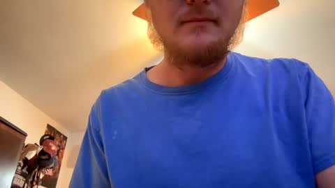 Snapshot of danielp_mod_cb chatting on March 4, 10:27 pm Daniel y. online show from March 4, 10:27 pm