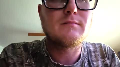 Snapshot of danielp_mod_cb chatting on September 8, 8:52 pm Daniel y. online show from September 8, 8:52 pm