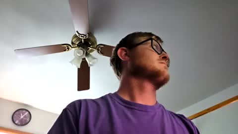 Snapshot of danielp_mod_cb chatting on July 13, 8:44 pm Daniel y. online show from July 13, 8:44 pm