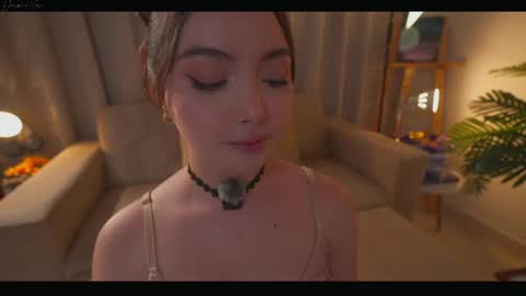 Snapshot of danii_xoxo chatting on May 5, 10:51 pm online show from May 5, 10:51 pm