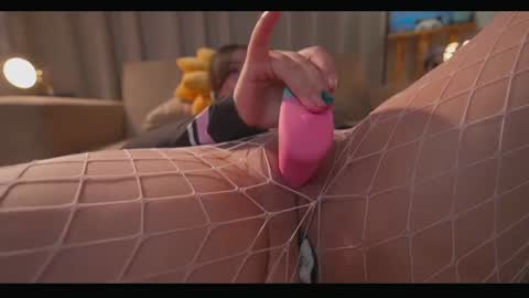 Snapshot of danii_xoxo chatting on June 10, 8:41 pm online show from June 10, 8:41 pm