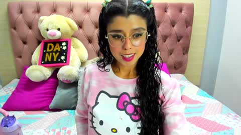 DaniiBelluci  online show from January 10, 2:04 am