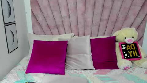 DaniiBelluci  online show from March 14, 4:29 am