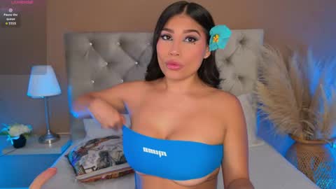 Dani Leon online show from May 28, 10:29 pm