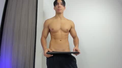 Snapshot of daniisus chatting on November 29, 11:13 am daniisus online show from November 29, 11:13 am