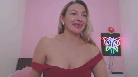 K A R O L online show from December 13, 2:21 am