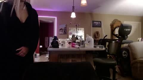 Snapshot of danikawhite69 chatting on April 25, 1:41 pm DanikaWhite69 online show from April 25, 1:41 pm