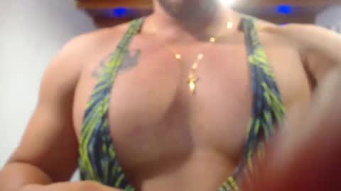 Snapshot of danilofit chatting on May 29, 7:23 pm DANILO online show from May 29, 7:23 pm