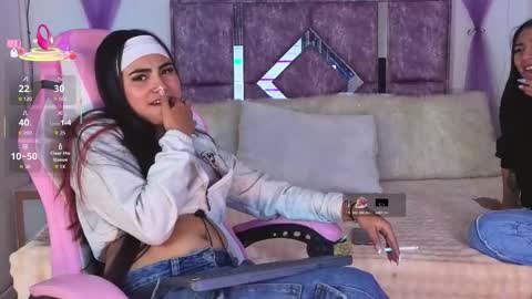 Danilu and Eva online show from December 22, 7:11 pm