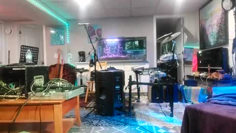 danimal5000 online show from July 5, 5:31 pm