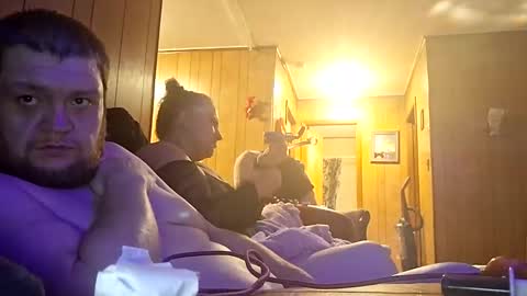 daninboone05 online show from April 6, 3:48 am