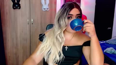 danipein online show from October 27, 11:14 am