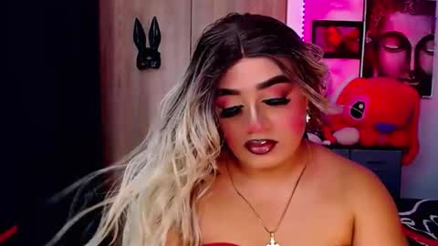 danipein online show from October 31, 11:22 am