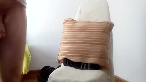 daniroca8 online show from April 2, 2:15 pm