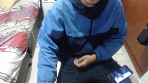 daniel segura online show from February 24, 8:51 pm