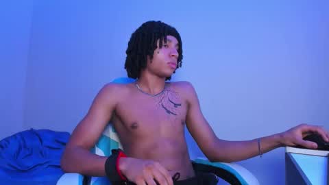 Snapshot of dann_cute028 chatting on September 11, 10:32 pm dann online show from September 11, 10:32 pm