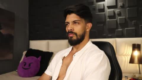 Dann saenz online show from February 16, 1:25 am