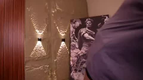 Snapshot of dann_saenz chatting on July 28, 4:39 pm Dann saenz online show from July 28, 4:39 pm