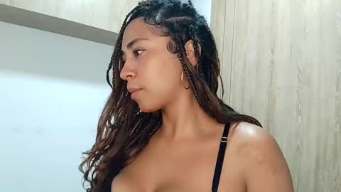 Danna  Ross online show from April 23, 12:56 am