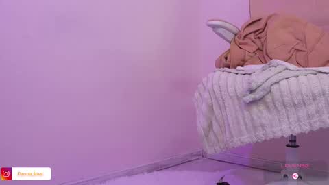 Danna Lovs online show from March 7, 2:12 pm