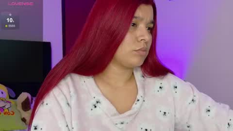 Snapshot of danna_luu chatting on July 16, 3:23 am Danna online show from July 16, 3:23 am