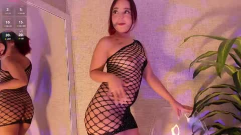 Snapshot of danna_ortega_ chatting on May 1, 11:26 am Danna Ortega online show from May 1, 11:26 am