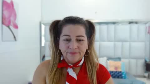 Snapshot of danna_wester chatting on September 18, 2:52 pm D a n n a w e s t e r online show from September 18, 2:52 pm