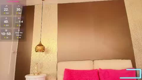 Snapshot of dannadoll69 chatting on July 9, 11:47 am Dannamunoz130 online show from July 9, 11:47 am