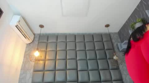 Danna online show from March 3, 12:00 pm