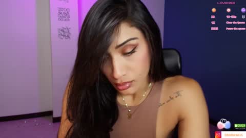 Snapshot of dannawells chatting on December 22, 6:39 am Danna Wells online show from December 22, 6:39 am