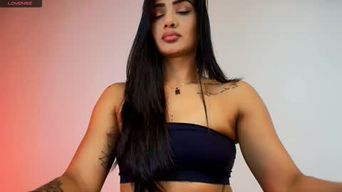 Snapshot of dannawells chatting on February 26, 2:21 am Danna Wells online show from February 26, 2:21 am