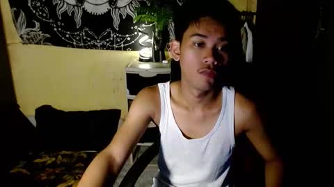 Snapshot of danner_fuckerxx chatting on March 2, 8:32 am DANNER online show from March 2, 8:32 am