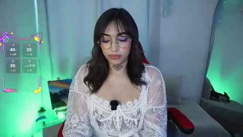    online show from March 24, 7:52 pm