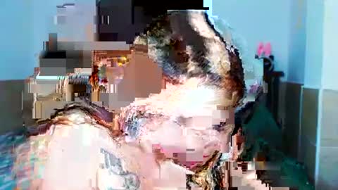 Snapshot of dannieparis chatting on February 26, 10:53 pm sweetfontaine69 online show from February 26, 10:53 pm