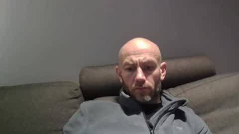 Snapshot of danny81boy chatting on January 1, 2:42 pm danny81boy online show from January 1, 2:42 pm