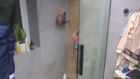 Snapshot of danny81boy chatting on January 12, 7:42 pm danny81boy online show from January 12, 7:42 pm